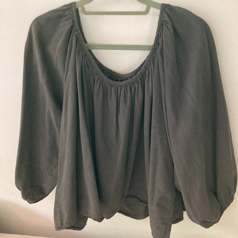 Gather Blouse in Ink Size Small - Picture 1 of 15